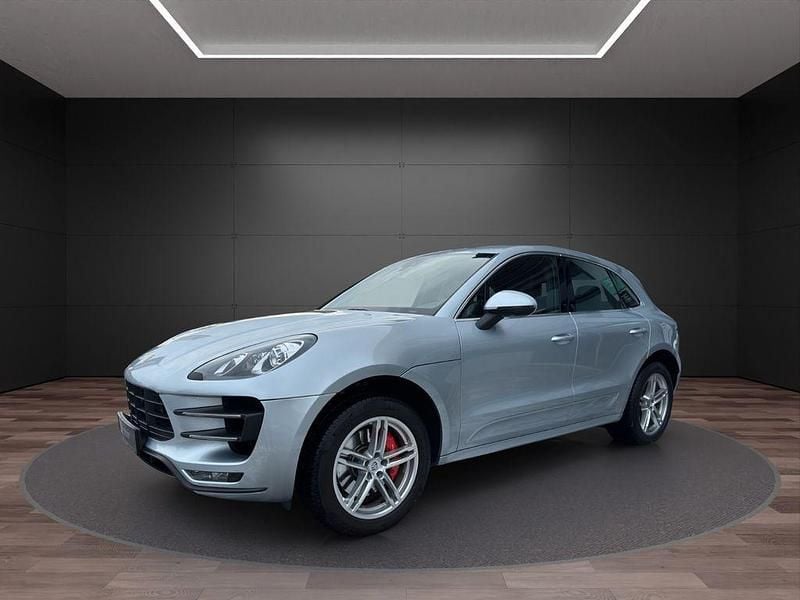 Rhodiumsilbermetallic Gebraucht 2014 Porsche Macan Turbo SUV | 34.990 € (Superpreis) - Bild 1/4