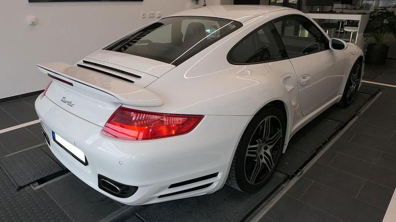 Gebraucht Porsche 997 Turbo 480 PS (353 kW) 2006 Weiß Coupé