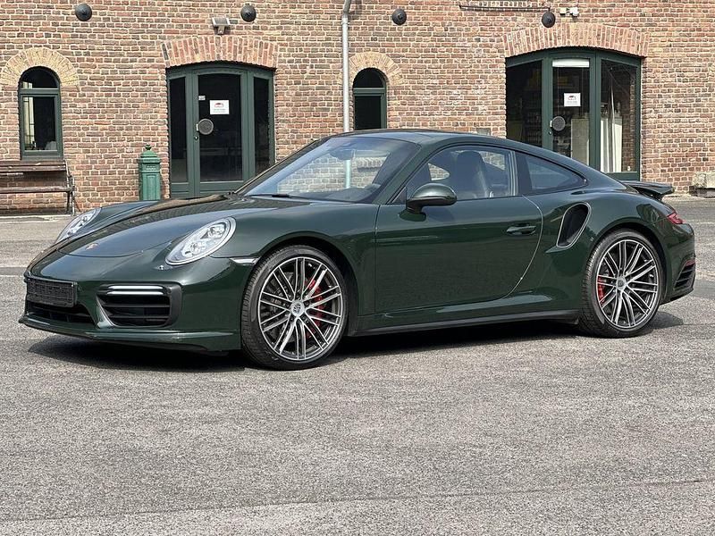 Brewstergreen Gebraucht 2018 Porsche 911 Turbo Coupé | 157.790 € - Bild 1/4