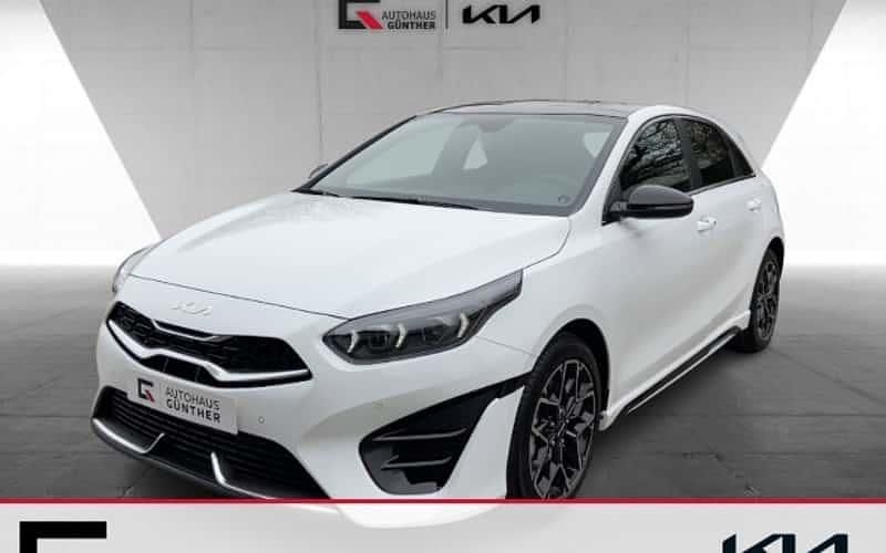 Weiß Gebraucht 2025 Kia Ceed Sportswagon GT-Line Kombi | 29.290 € (Etwas zu teuer) - Bild 1/4