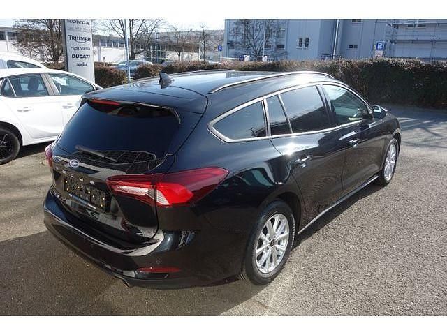 Gebraucht Ford Focus Cool & Connect 125 PS (91 kW) 2022 Schwarz Kombi