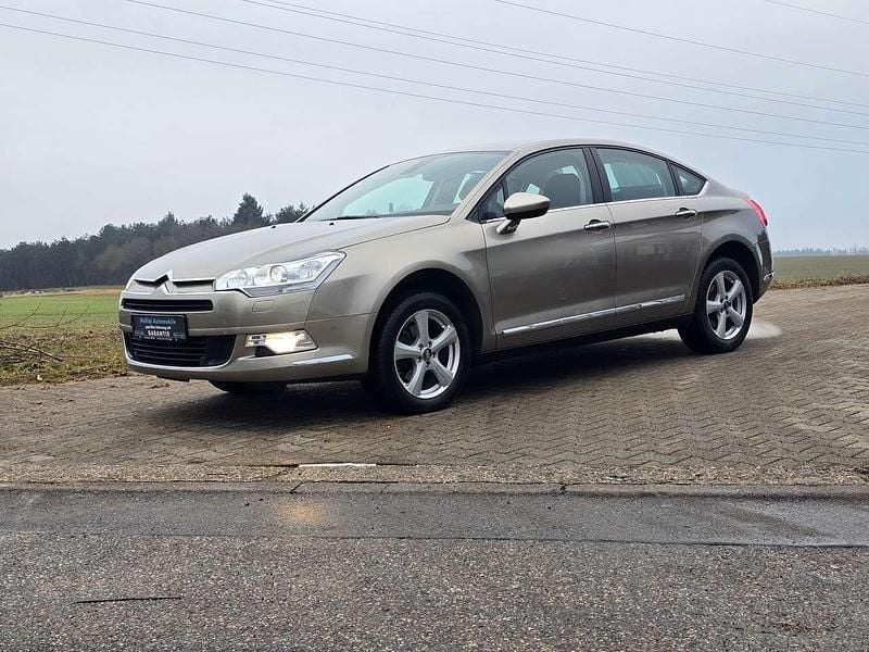 Gebraucht Citroën C5 Exclusive 163 PS (119 kW) 2010 Lackierung matt elfenbein Kleinwagen