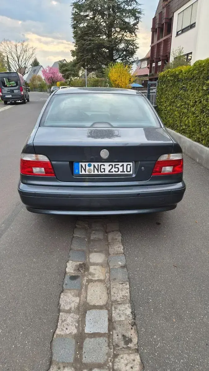 Occasion BMW 520 170 ch (125 kW) 2001 Bleue Berline
