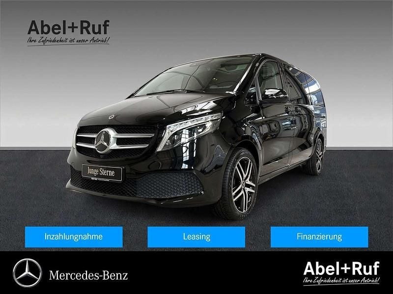 Obsidianschwarz Gebraucht 2022 Mercedes V250 Avantgarde Edition Van / Kleinbus | 51.899 € (Superpreis) - Bild 1/4