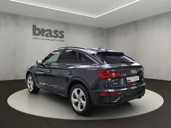 Gebraucht Audi Q5 Ambiente 299 PS (219 kW) 2022 Manhattangrau metallic SUV