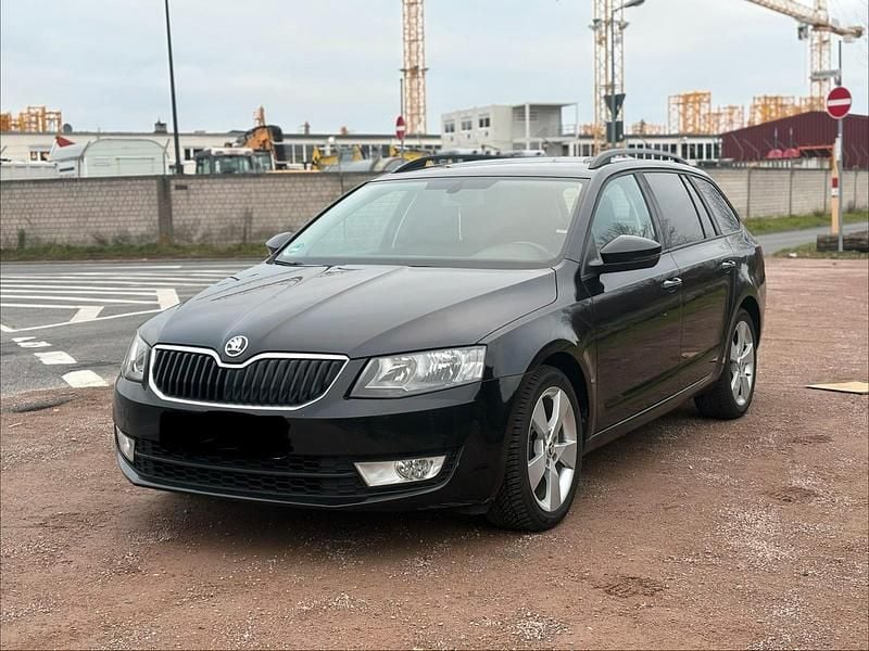 Gebraucht Skoda Octavia 105 PS (77 kW) 2014 Schwarz Kombi