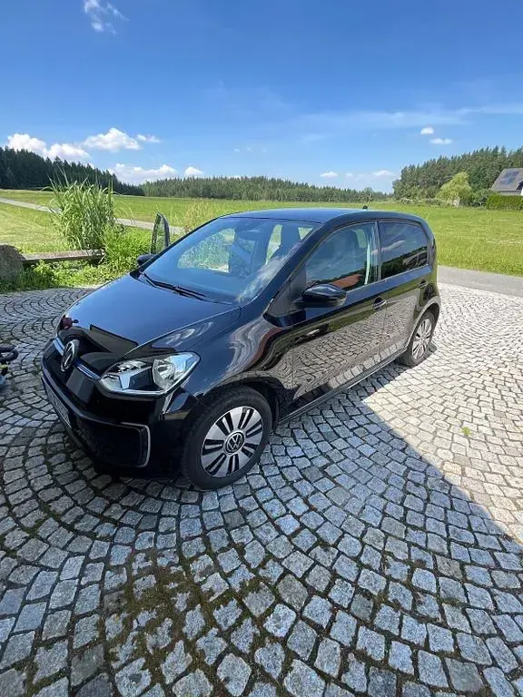 Gebraucht VW e-up! Style 61 kW (83 PS) 2022 Schwarz Kleinwagen