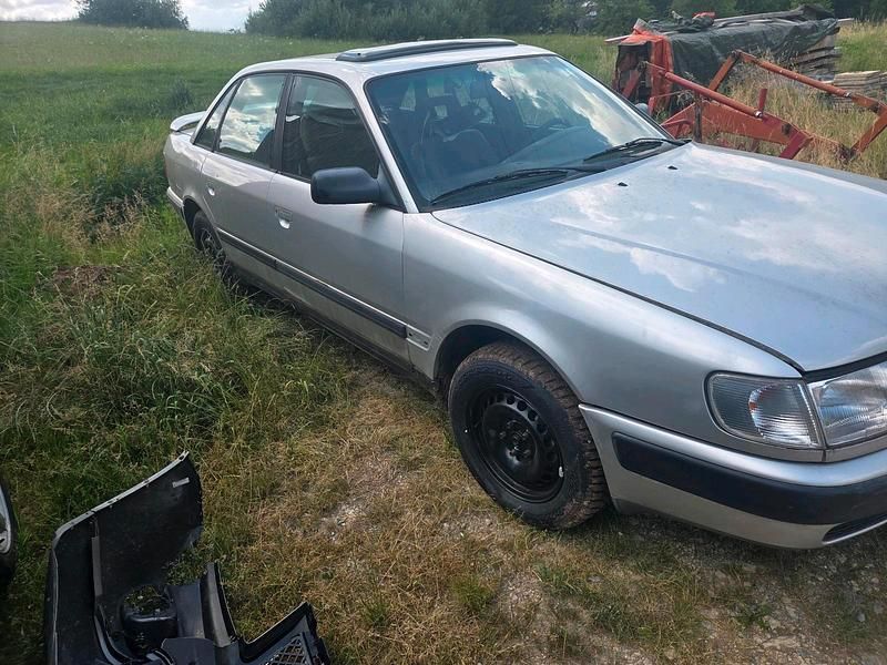Silber Gebraucht 1992 Audi 100 Limousine | 2.100 € - Bild 1/4