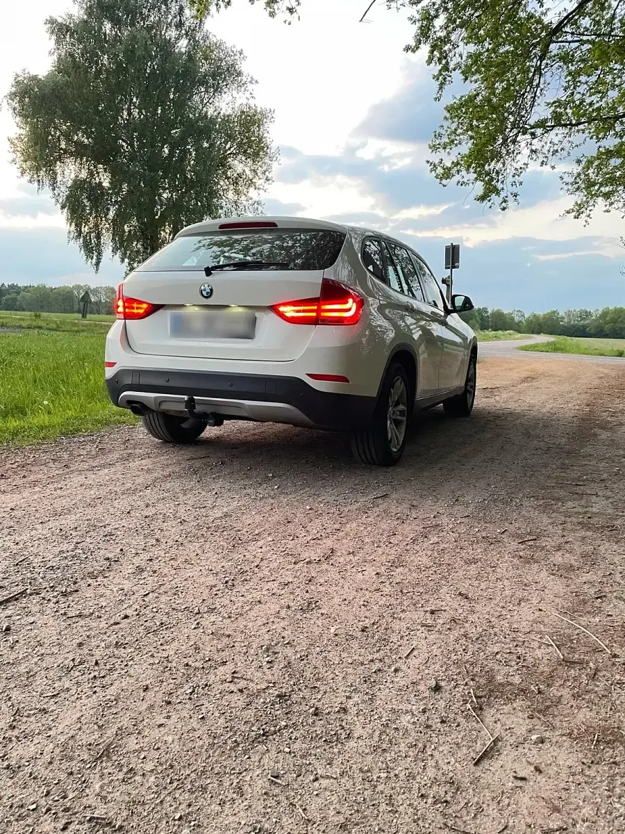 Gebraucht BMW X1 143 PS (105 kW) 2013 Weiß SUV