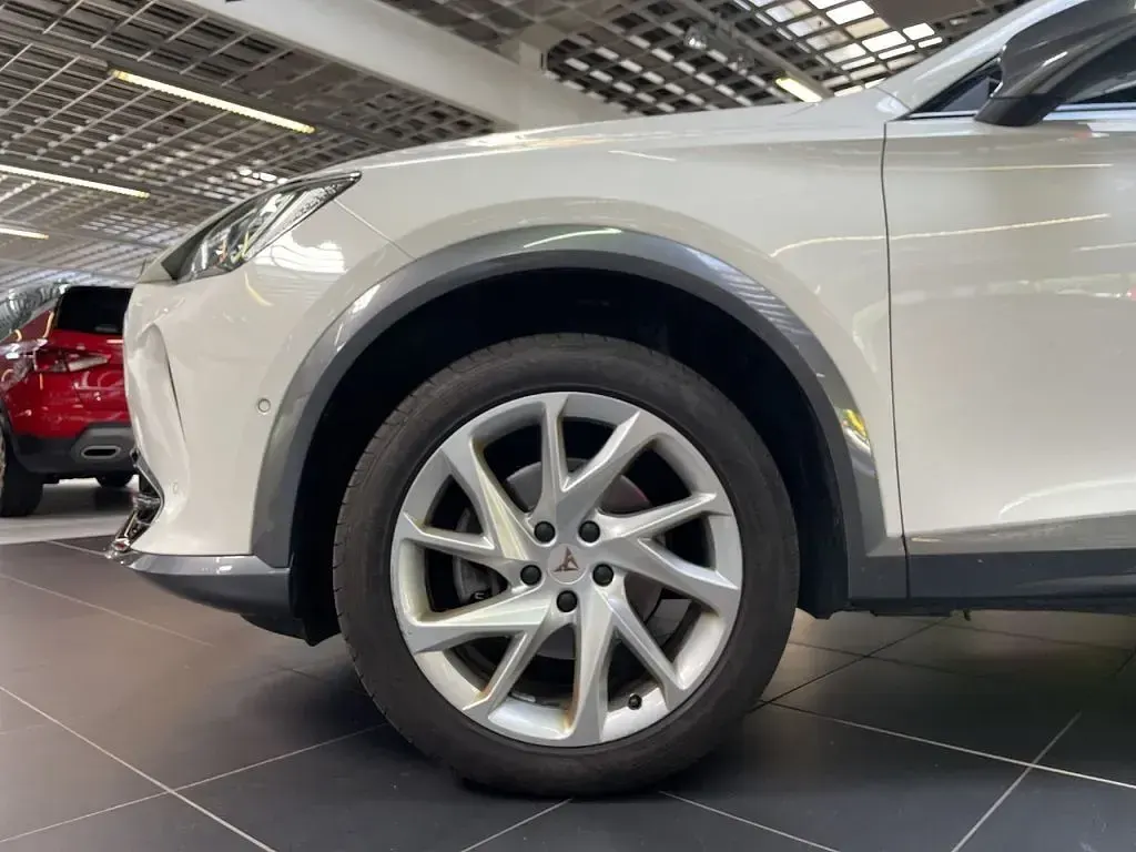 Gebraucht Cupra Formentor 150 PS (110 kW) 2023 Weiß SUV