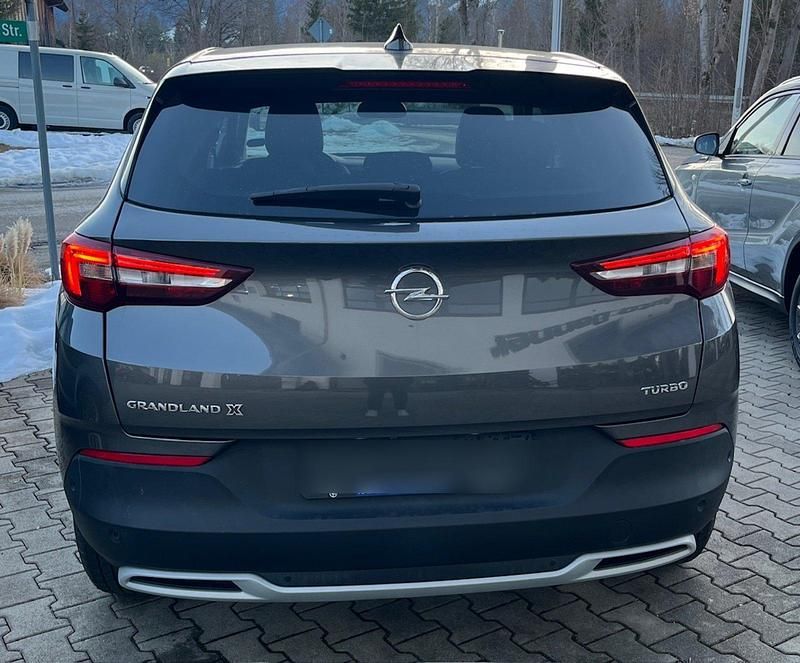 Gebraucht Opel Grandland X Business Innovation 130 PS (95 kW) 2018 Grau SUV
