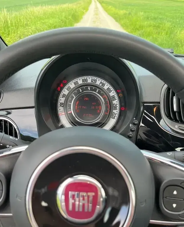 Gebraucht Fiat 500C Lounge 70 PS (51 kW) 2020 Schwarz Cabrio