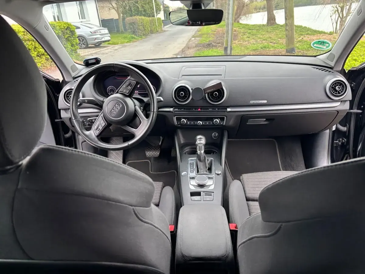 Gebraucht Audi A3 Design 204 PS (150 kW) 2017 Schwarz Limousine
