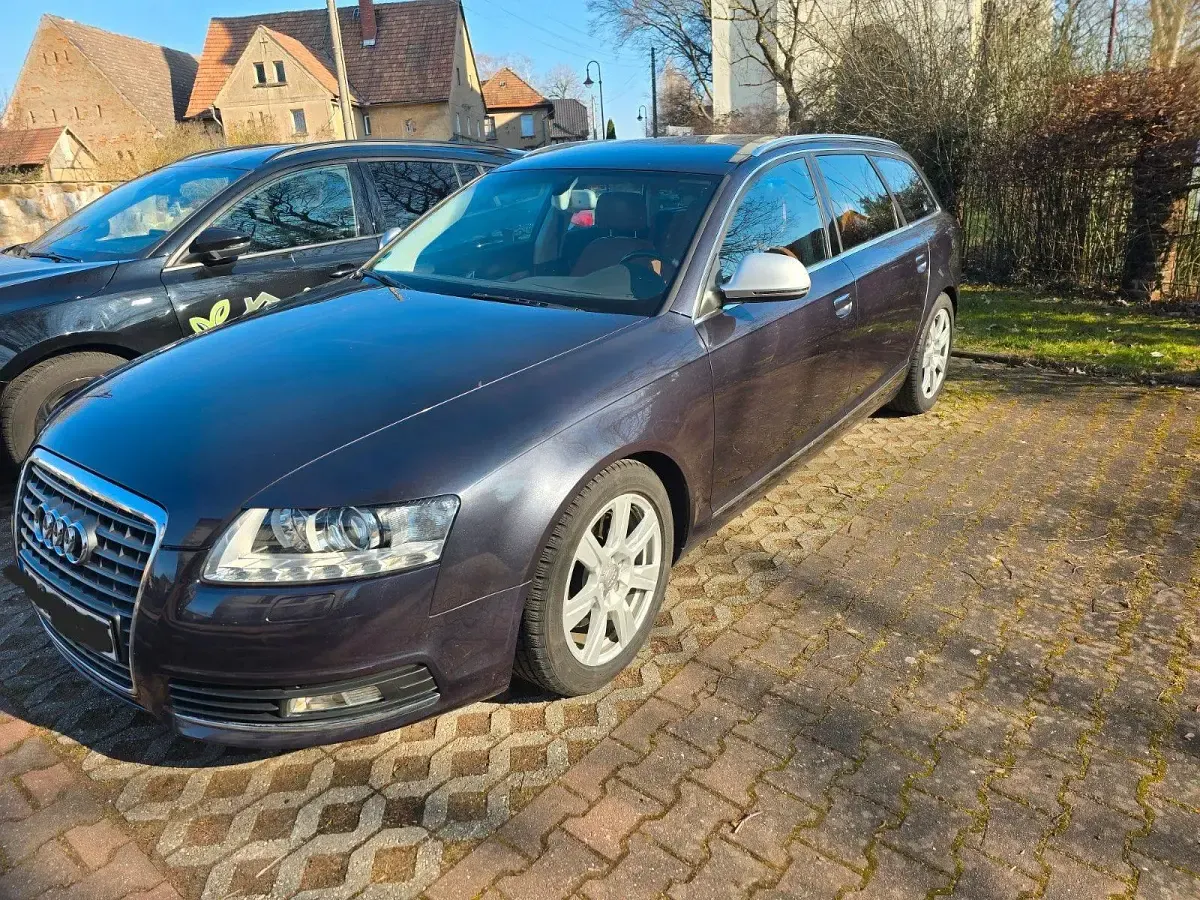 Gebraucht Audi A6 190 PS (139 kW) 2010 Grau Kombi