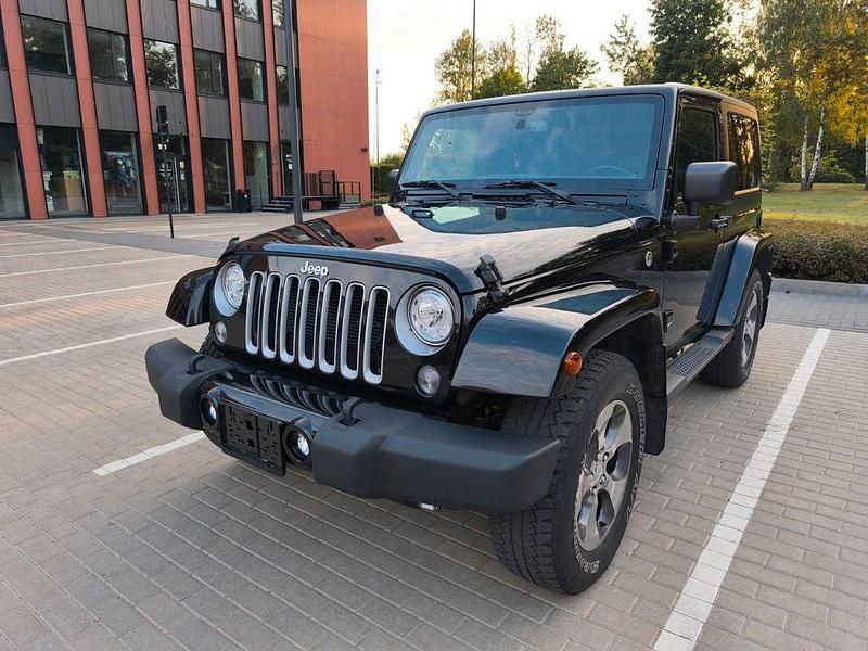 Schwarz Gebraucht 2018 Jeep Wrangler Sahara SUV | 23.500 € - Bild 1/4
