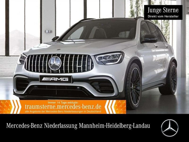 Manufaktur diamantweiß bright Gebraucht 2022 Mercedes GLC63 AMG AMG SUV | 81.490 € (Etwas zu teuer) - Bild 1/3