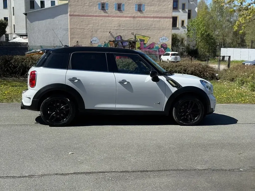 Second-hand Mini Countryman 184 CP (135 kW) 2013 Alb SUV