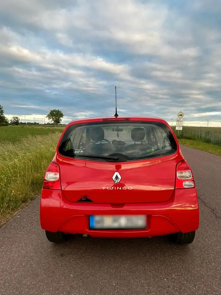 Gebraucht Renault Twingo 76 PS (55 kW) 2009 Rot Kleinwagen