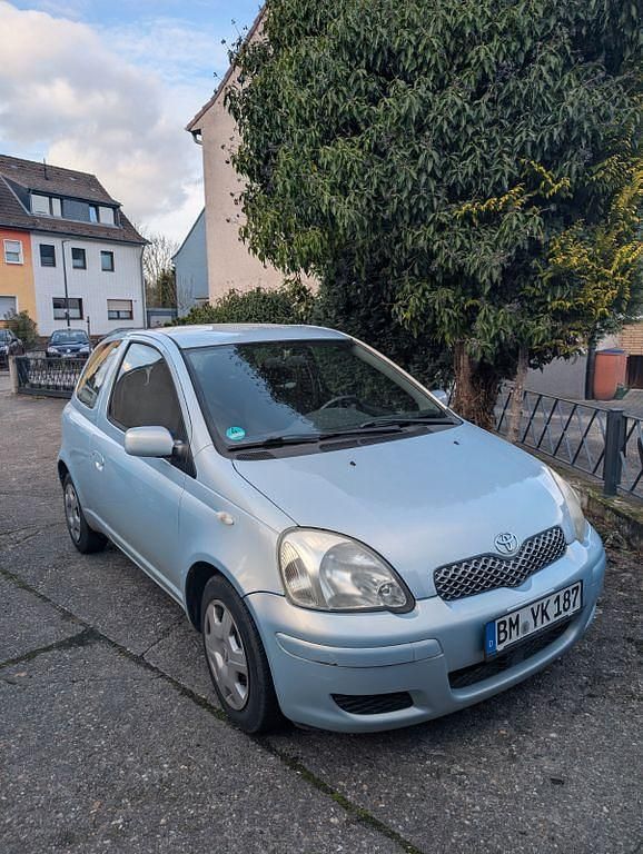 Gebraucht Toyota Yaris Sol 86 PS (63 kW) 2003 Blau Limousine