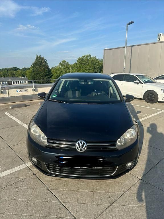 Gebraucht VW Golf VII Style 122 PS (89 kW) 2012 Blau Limousine