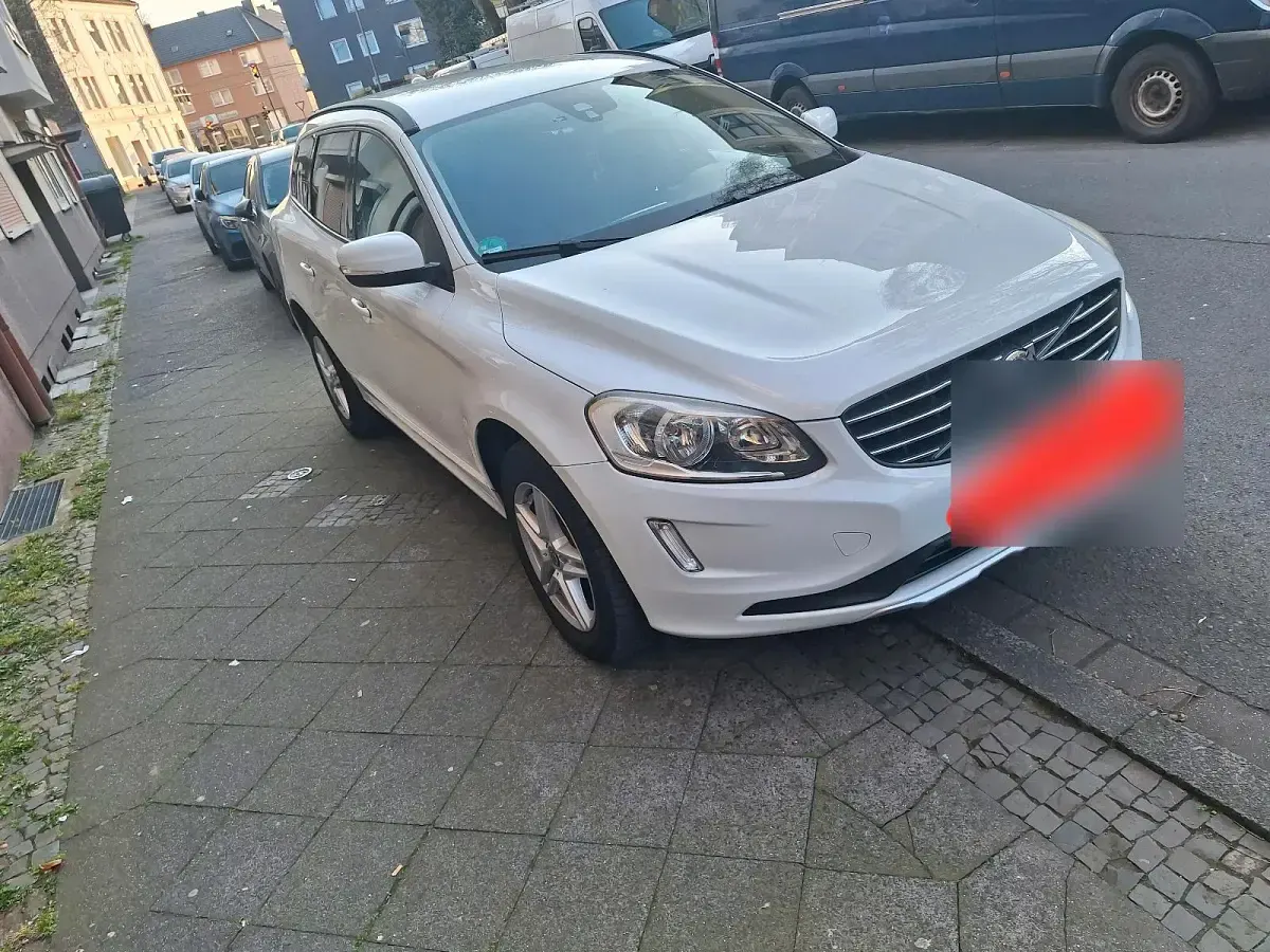 Gebraucht Volvo XC60 181 PS (133 kW) 2014 Weiß SUV