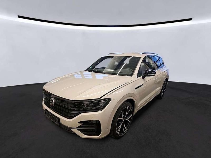 Gebraucht VW Touareg 286 PS (210 kW) 2023 Sechura beige metallic SUV