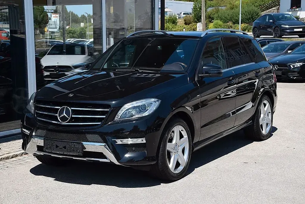 Gebraucht Mercedes ML350 Edition 1 306 PS (225 kW) 2012 Schwarz SUV