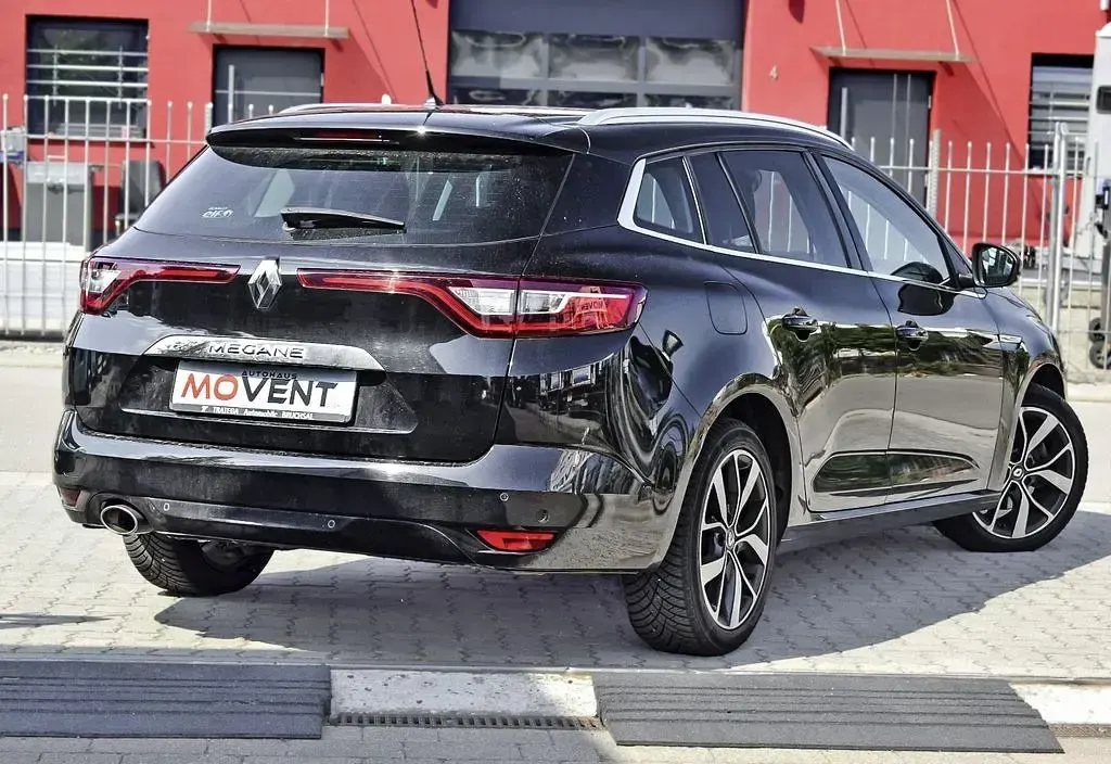 Gebraucht Renault Mégane IV Bose Edition 163 PS (119 kW) 2018 Schwarz Limousine