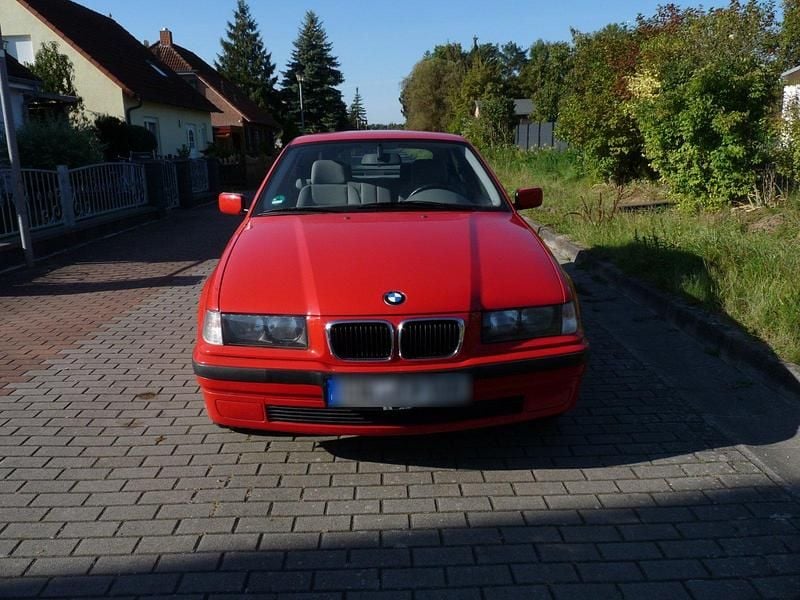 Rot Gebraucht 1998 BMW 316 Compact Comfort Edition Kleinwagen | 5.499 € - Bild 1/4