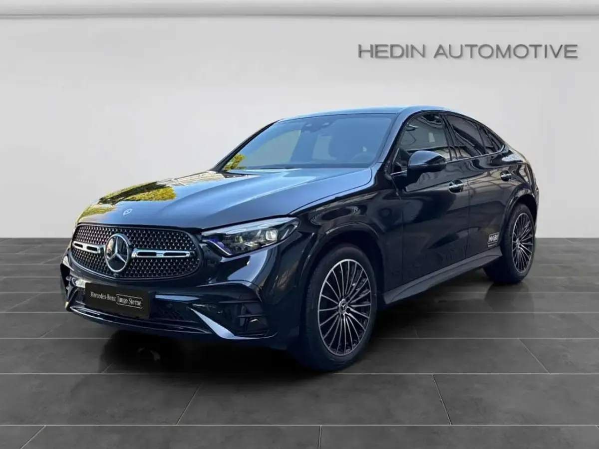Gebraucht Mercedes GLC300 AMG 258 PS (189 kW) 2025 Schwarz SUV