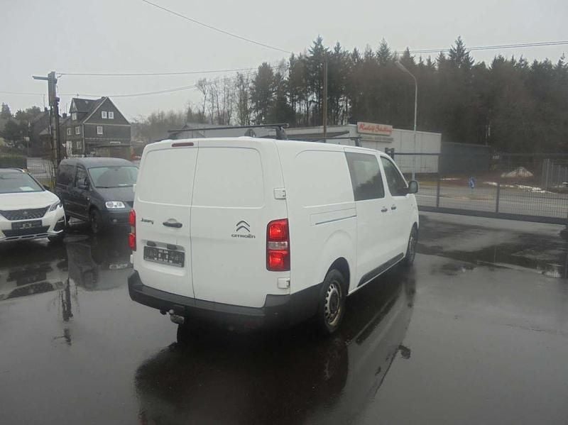 Gebraucht Citroën Jumpy Profi 150 PS (110 kW) 2017 Weiss banquise/ Van / Kleinbus