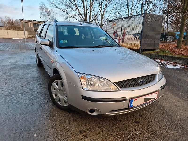 Silber Gebraucht 2002 Ford Mondeo Kombi | 2.499 € (Fairer Preis) - Bild 1/4