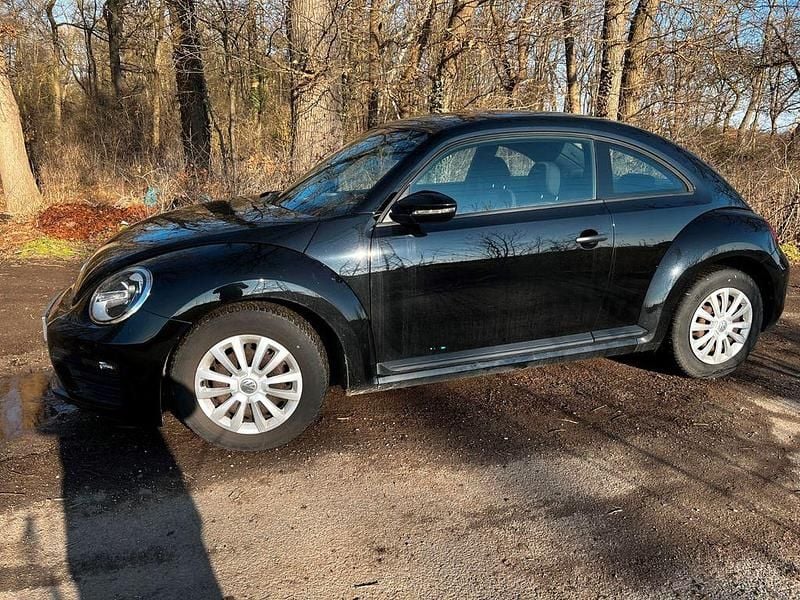 Gebraucht VW Beetle 105 PS (77 kW) 2017 Schwarz Kleinwagen