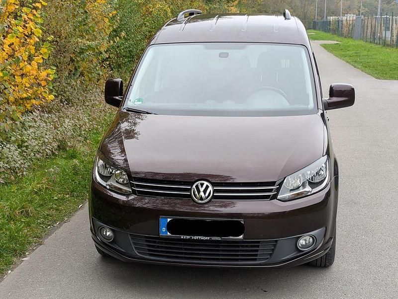 Violet Gebraucht 2014 VW Caddy Comfortline Van / Kleinbus | 8.000 € (Guter Preis) - Bild 1/4