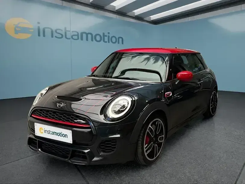 Second-hand Mini John Cooper Works 231 CP (169 kW) 2020 Negru Hatchback