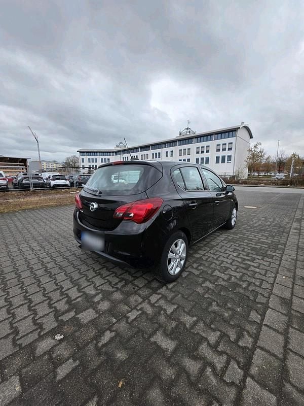Gebraucht Opel Corsa 90 PS (66 kW) 2016 Schwarz Kleinwagen
