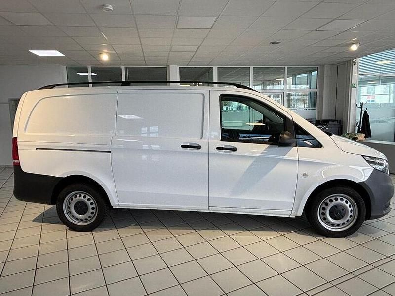 Gebraucht Mercedes Vito 190 PS (139 kW) 2024 Weiß Van