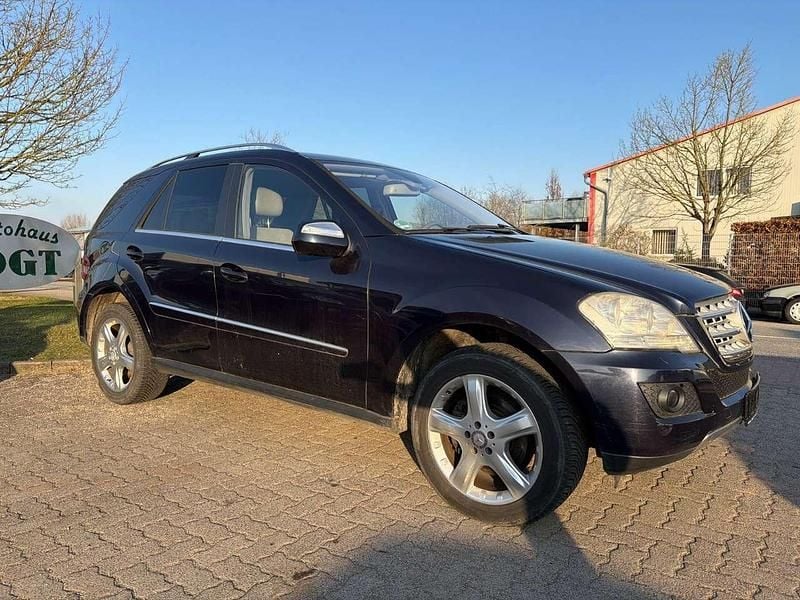 Gebraucht Mercedes ML280 190 PS (139 kW) 2009 Blau SUV