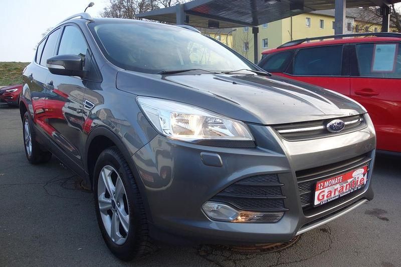 Gebraucht Ford Kuga Trend 150 PS (110 kW) 2014 Grau SUV