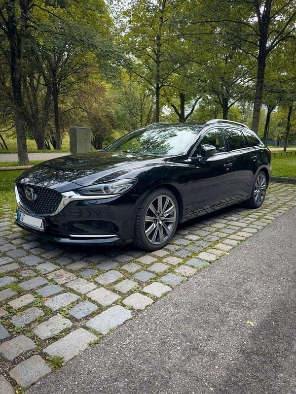 Schwarz Gebraucht 2018 Mazda 6 Sports-Line Kombi | 14.333 € (Etwas zu teuer) - Bild 1/4