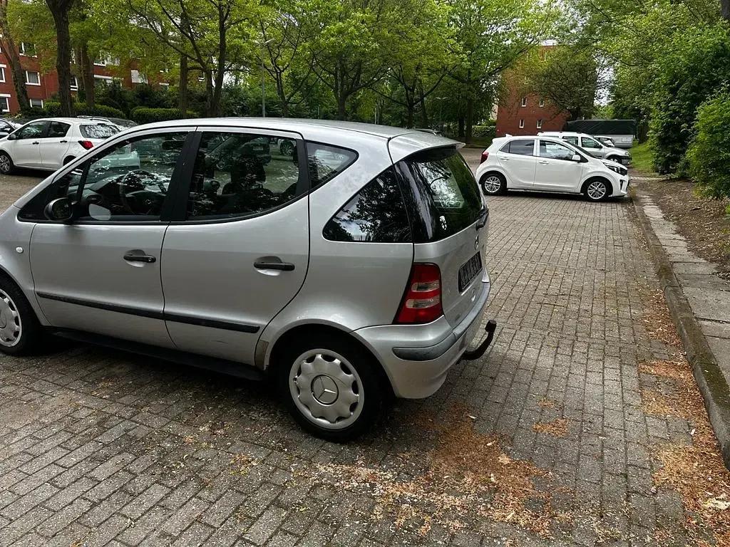 Gebraucht Mercedes A140 Avantgarde 82 PS (60 kW) 2002 Silber Kleinwagen