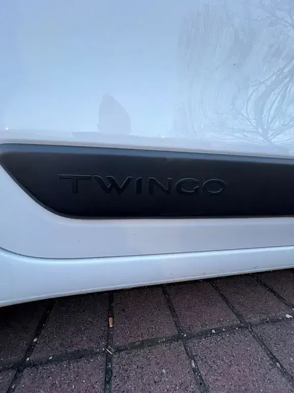 Używany Renault Twingo Dynamique 71 KM (52 kW) 2015 Biały Hatchback