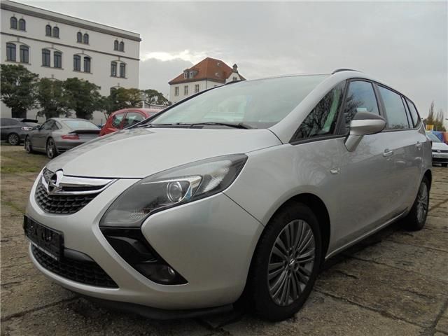 Gebraucht 13 Opel Zafira Tourer 1 4 Benzin 140 Ps 15 350 Dresden Autouncle