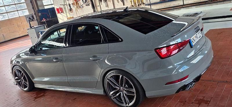 Gebraucht Audi A3 S-Line 150 PS (110 kW) 2019 Grau Limousine