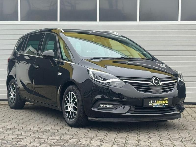 Schwarz Gebraucht 2017 Opel Zafira Innovation Van / Kleinbus | 12.490 € (Guter Preis) - Bild 1/4