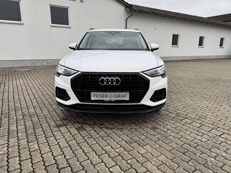 Gebraucht Audi Q3 Advanced 150 PS (110 kW) 2023 Arkonaweiß SUV