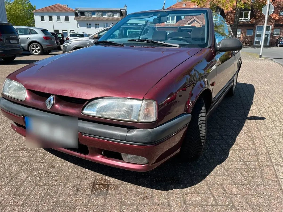 Usata Renault 19 90 CV (66 kW) 1994 Rosso Cabrio