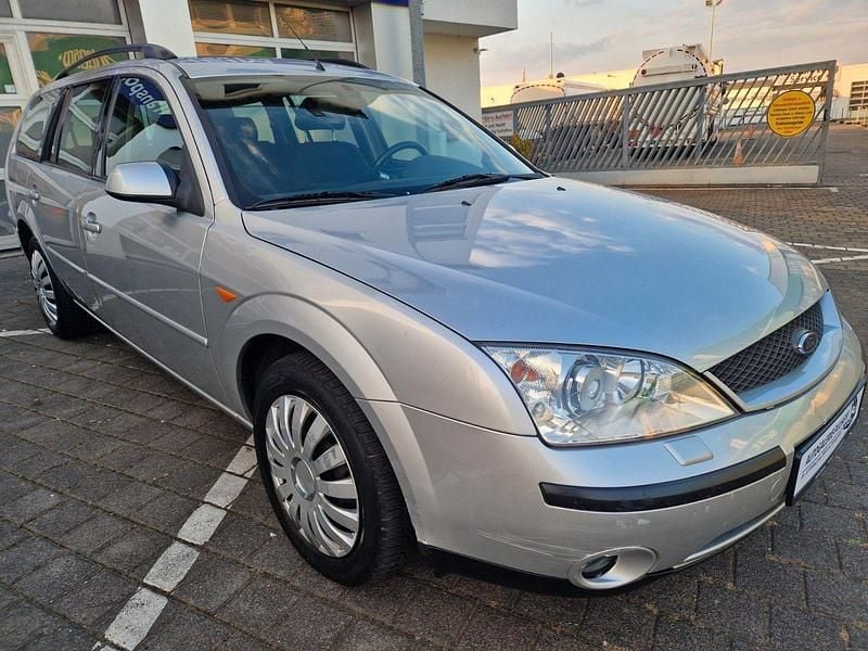 Silber Gebraucht 2002 Ford Mondeo Futura Kombi | 3.250 € (Etwas zu teuer) - Bild 1/4