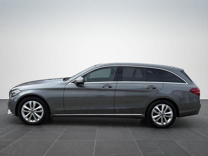 Gebraucht Mercedes C200 Avantgarde 160 PS (117 kW) 2019 Grau Limousine