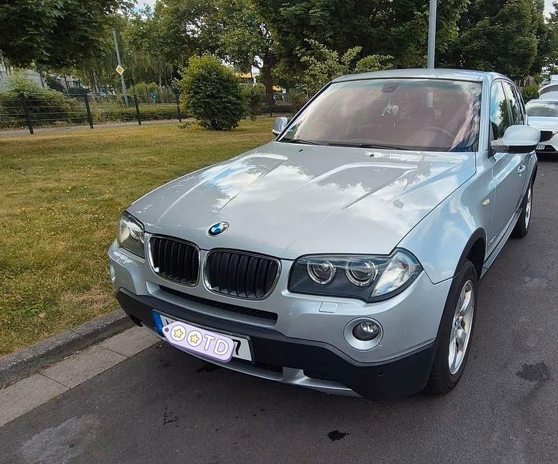 Gebraucht BMW X3 143 PS (105 kW) 2010 Silber SUV